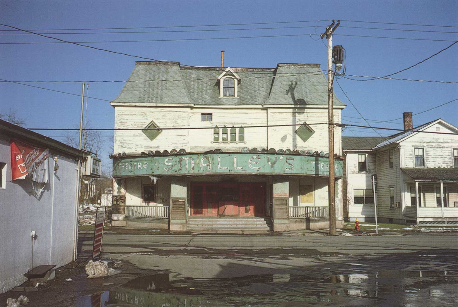 Theaters Photos - Smalleys