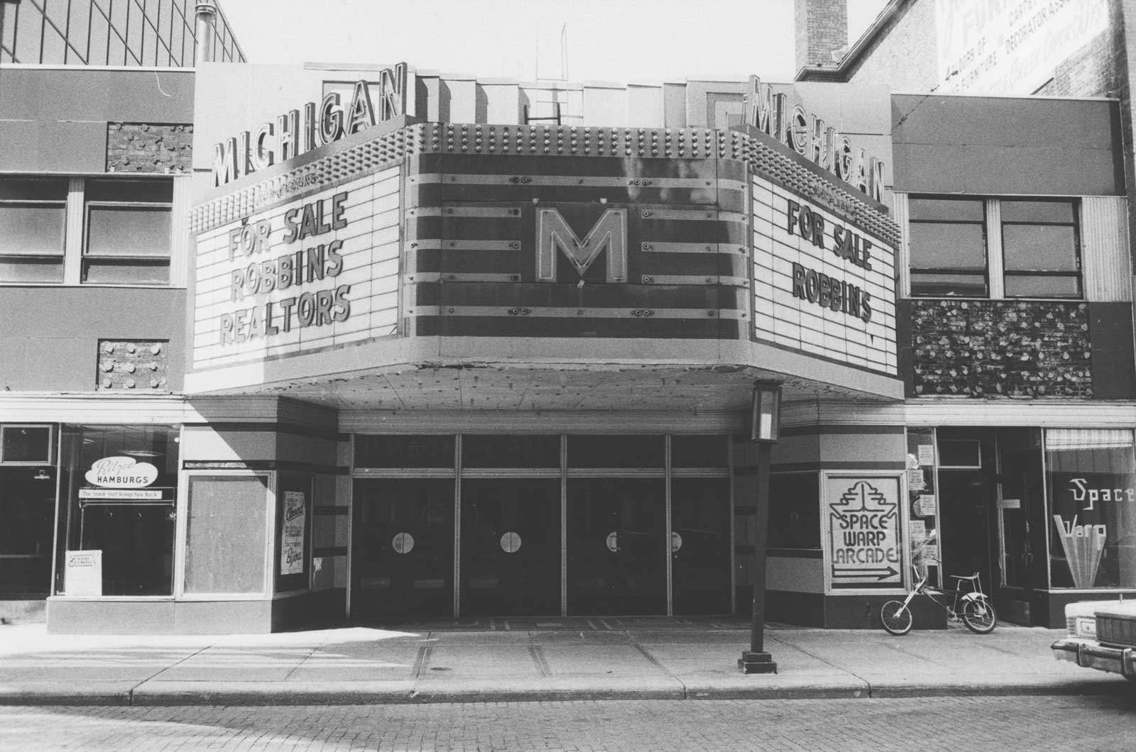 Michigan, Kansing MI Midwest Theater Photo Collection - Michigan