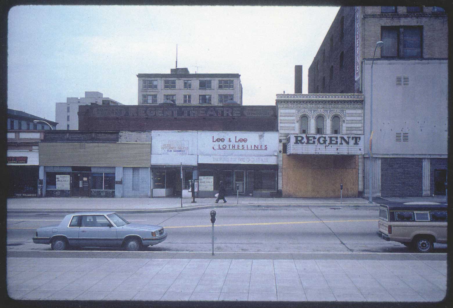 Regent, Pittsburgh PA East Theater Photo Collection - Regent