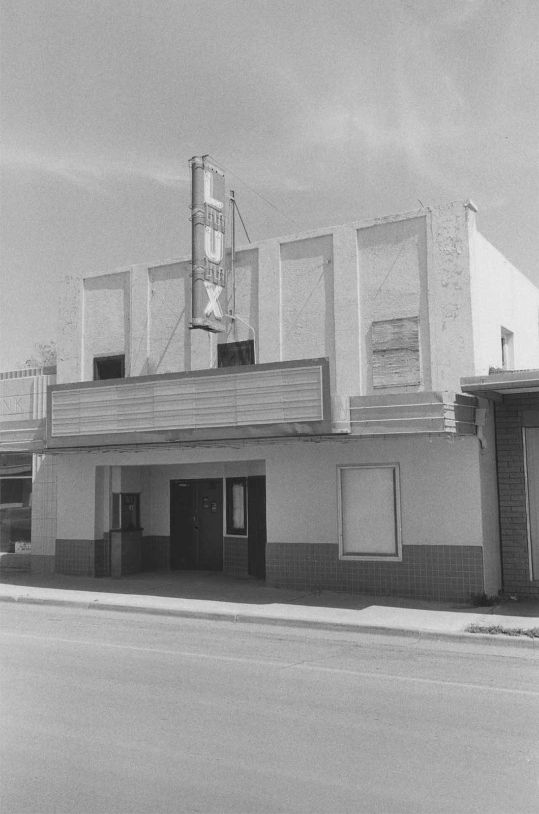 Lux, Grants NM Lux, Grants NM